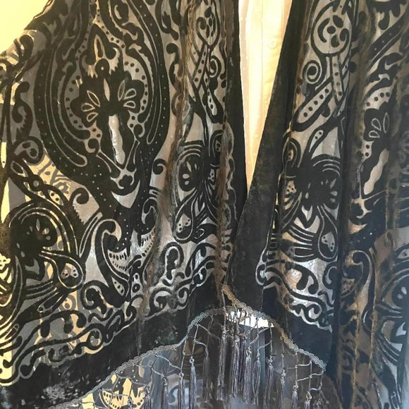 Art Deco Black Velvet Kimono, Semi Sheer, Burn out, Fringed, Cover, Jack… - Picture 3 of 4